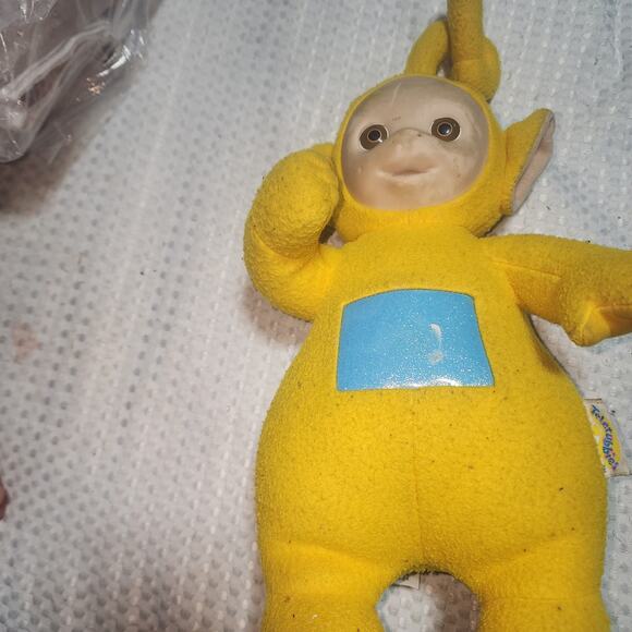 VINTAGE TELETUBBIES GUC TALKING LAA-LAA SOFT TOY - Picture 1 of 8